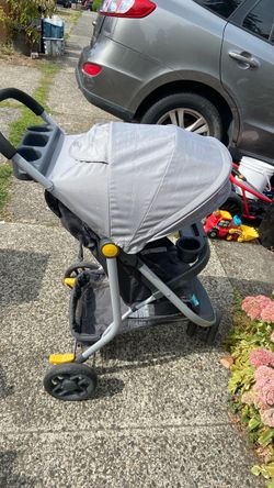 Century stroller price 15$. Pick up. E.  72 and Grandview e Tacoma
