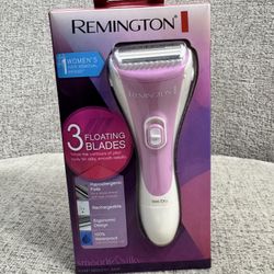 Remington WDF-4821 Smooth & Silky Rechargeable Wet/Dry Women's Shaver Sealed New