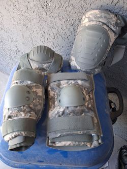 Army style knee and elbow pads