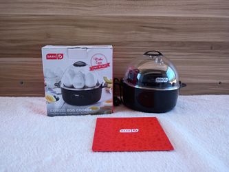 Dash Express Electric Egg Cooker