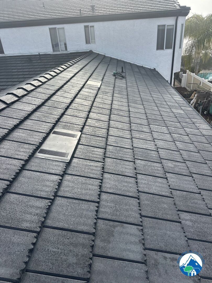 Upgrade Your Home Before Christmas — $2,000 Off Metal Roofs!