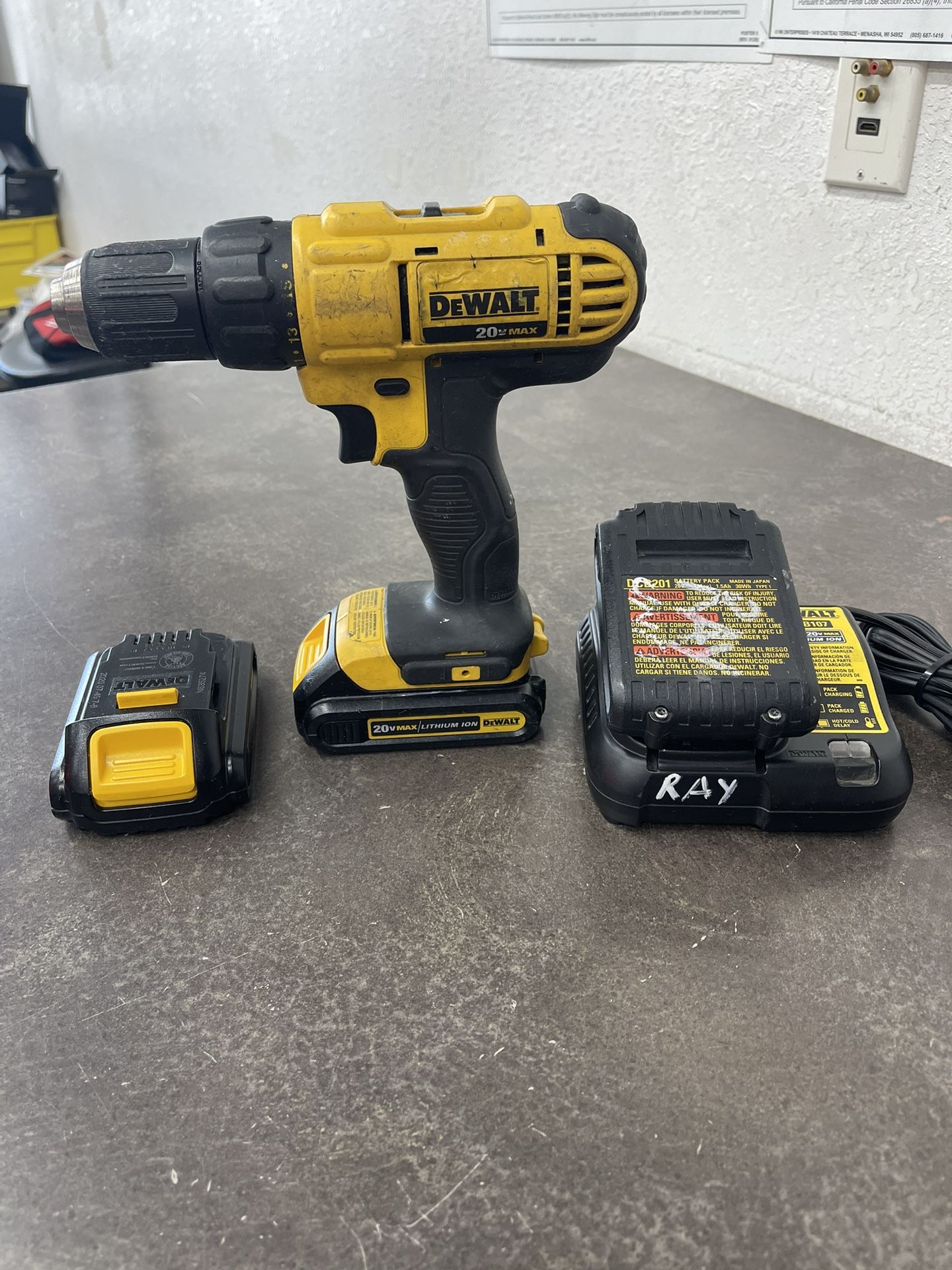 Dewalt Cordless Drill Driver DCD771