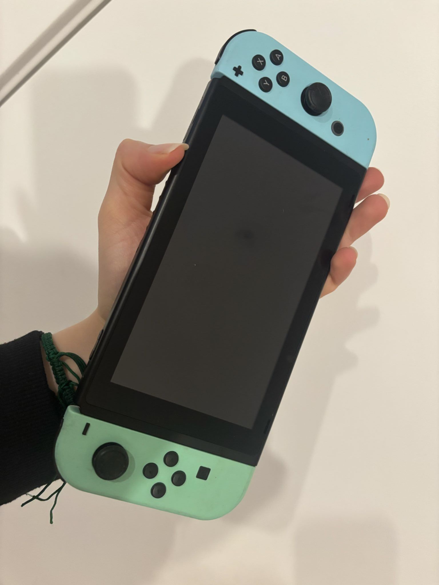 NINTENDO SWITCH - ANIMAL CROSSING Edition