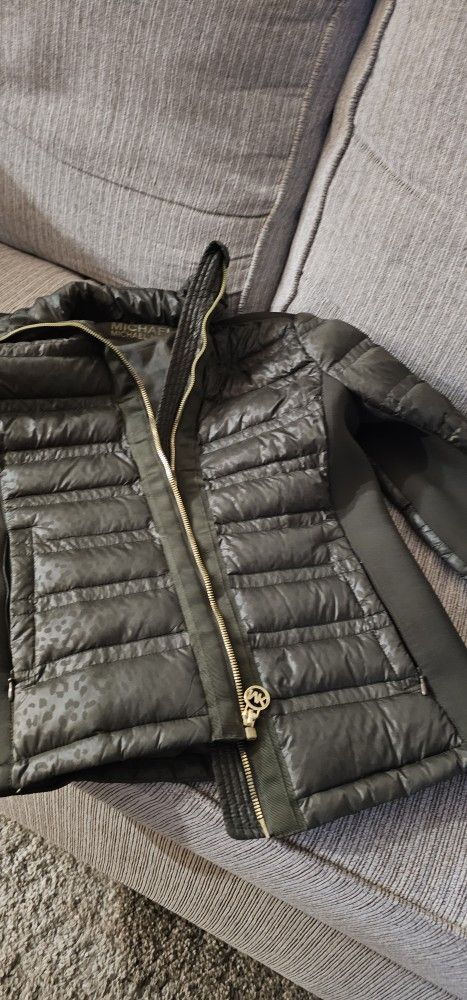 Army Green Michael Kors Coat   Womens Size M