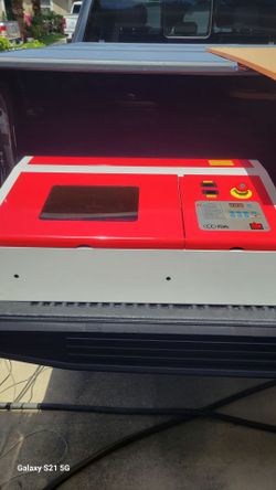 Desktop co2  k40 laser engraver Not even 20 hours  on a  the tube