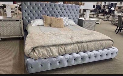 NEW QUEEN AND KING SIZE BED WITHOUT MATTRESS AND FREE DELIVERY OVER HERE PAY UPON DELIVERY