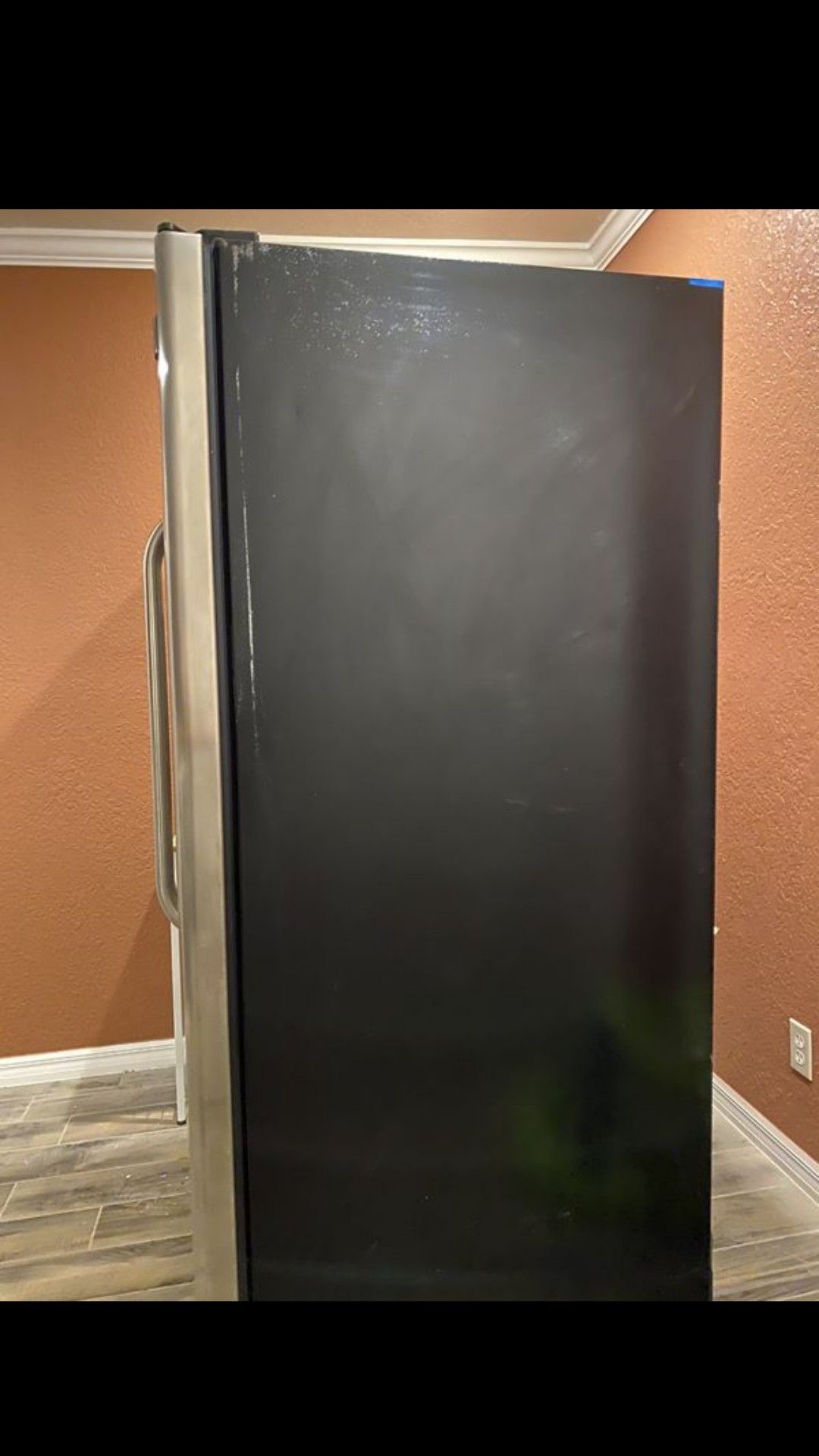 Side by side stainless steel refrigerator/freezer. Looks and works great. Plenty of room inside ! ICE COLD . $399 Don't Ask for my number