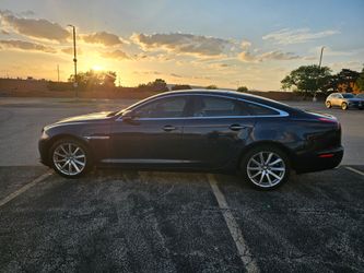 2011 Jaguar XJ-Series