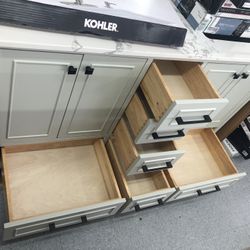 Bathroom Vanity Cabinet 60” Solid Wood Quartz Top With Sinks And Backsplash