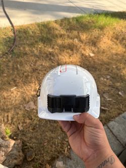 Milwuakee Hardhat 50-73-1321