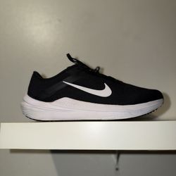 Nike Winflo 10 Running Sneakers Mens
