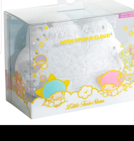 SanrioWISH UPON A CLOUD Makup Sponge Case Limited Edition Sanrio and Friends New