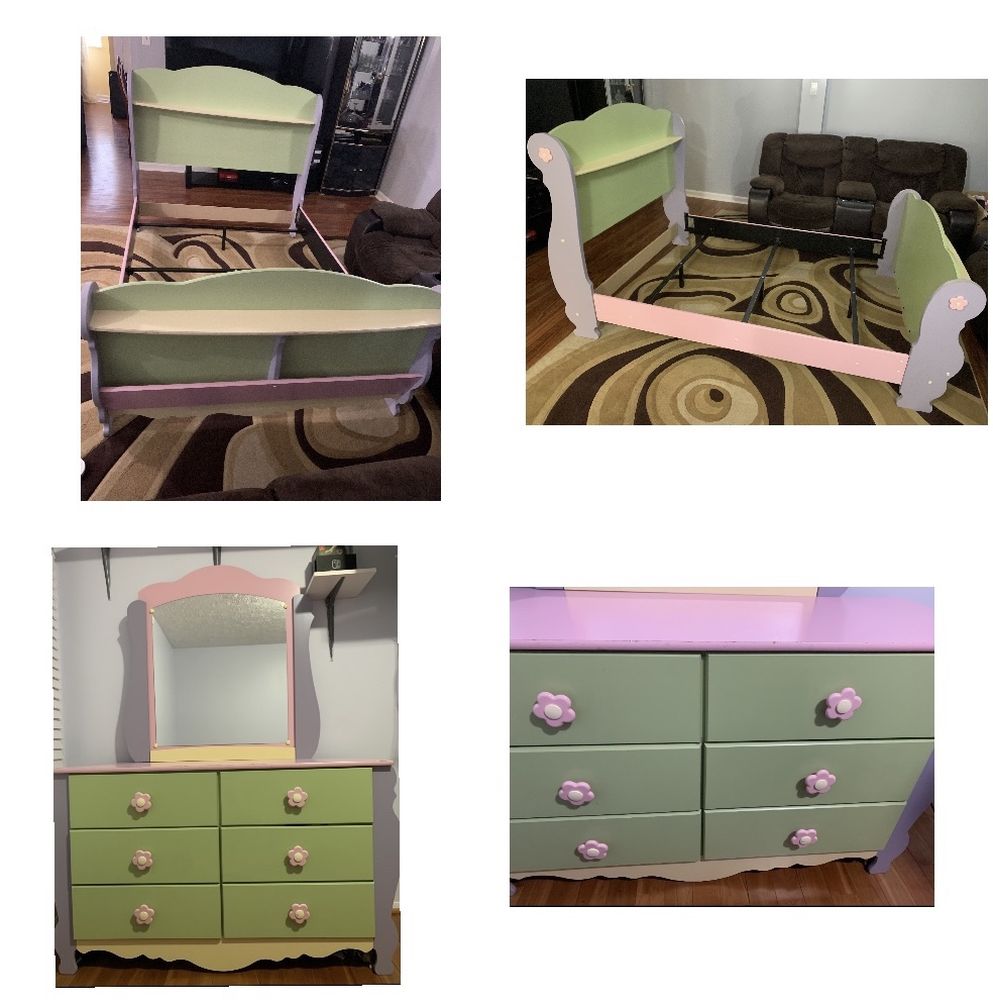 Doll House Kidsroom Set Full By Ashley Furniture!!!