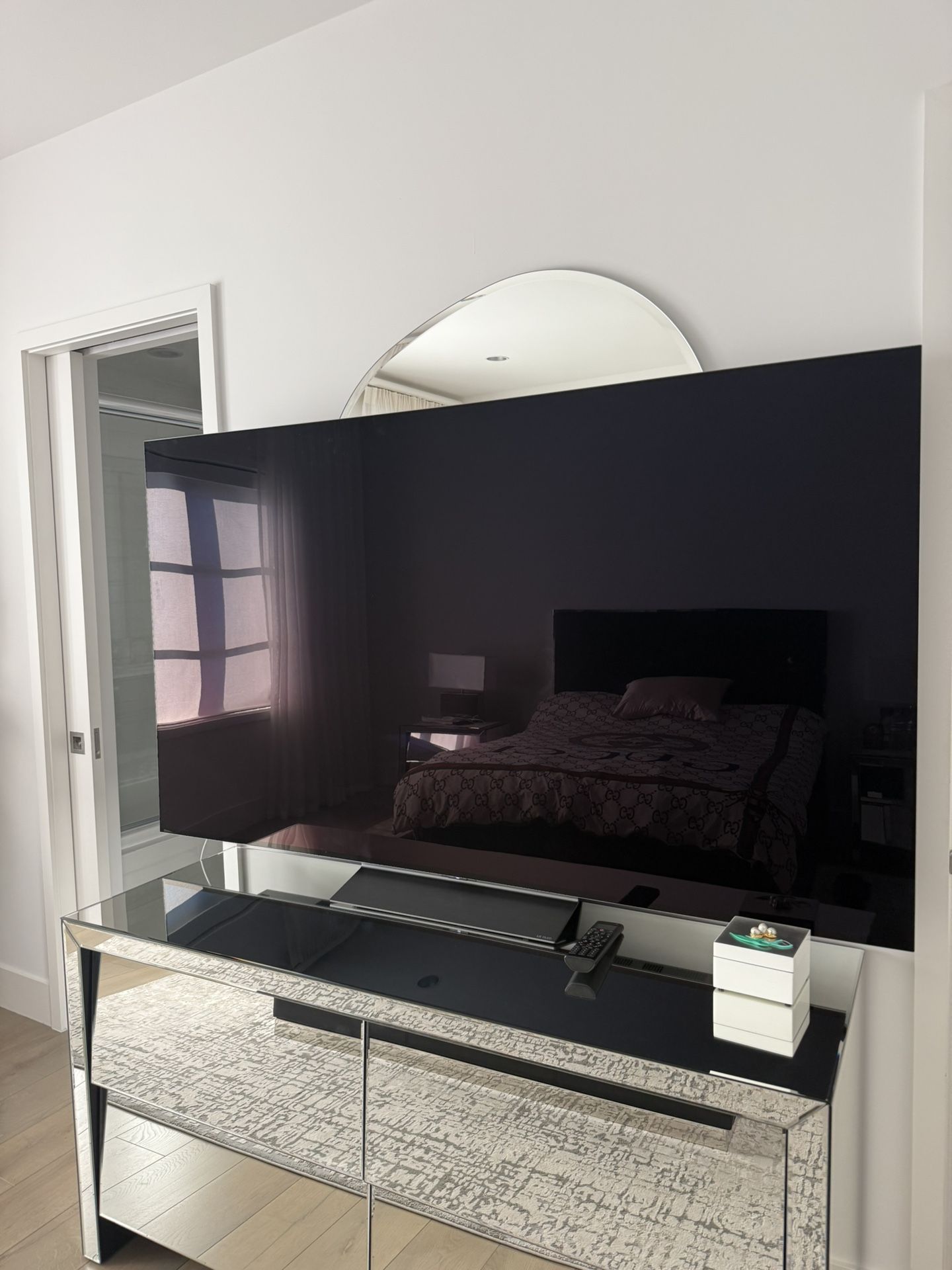 LG - 77" Class C2 Series OLED evo 4K UHD Smart webos TV