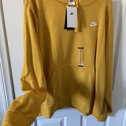 Nike Plus Size 2X Pullover Hoodie Yellow
