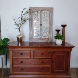 Dresser, Multimedia, Multipurpose Cabinet 