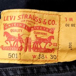 Levi Black 501 Jeans size Men's W38 L30