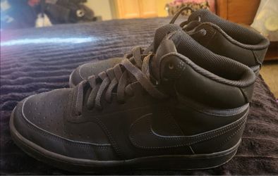 Nike court vision size 9
