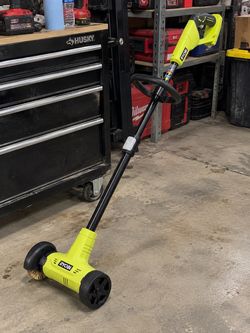 BRAND NEW - RYOBI ONE+ 18V Patio Cleaner with Wire Brush Edger (Tool Only) - SOLD AS IS