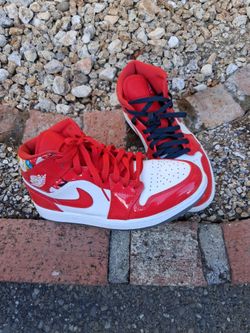 Nike 8.5