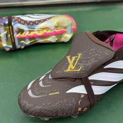 Adidas 26 Predator Elite Tongue X LV limited Edition 