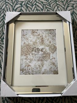 Picture Frame Fetco Set of 4
