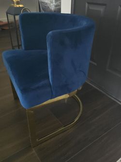 Accent chair  blue