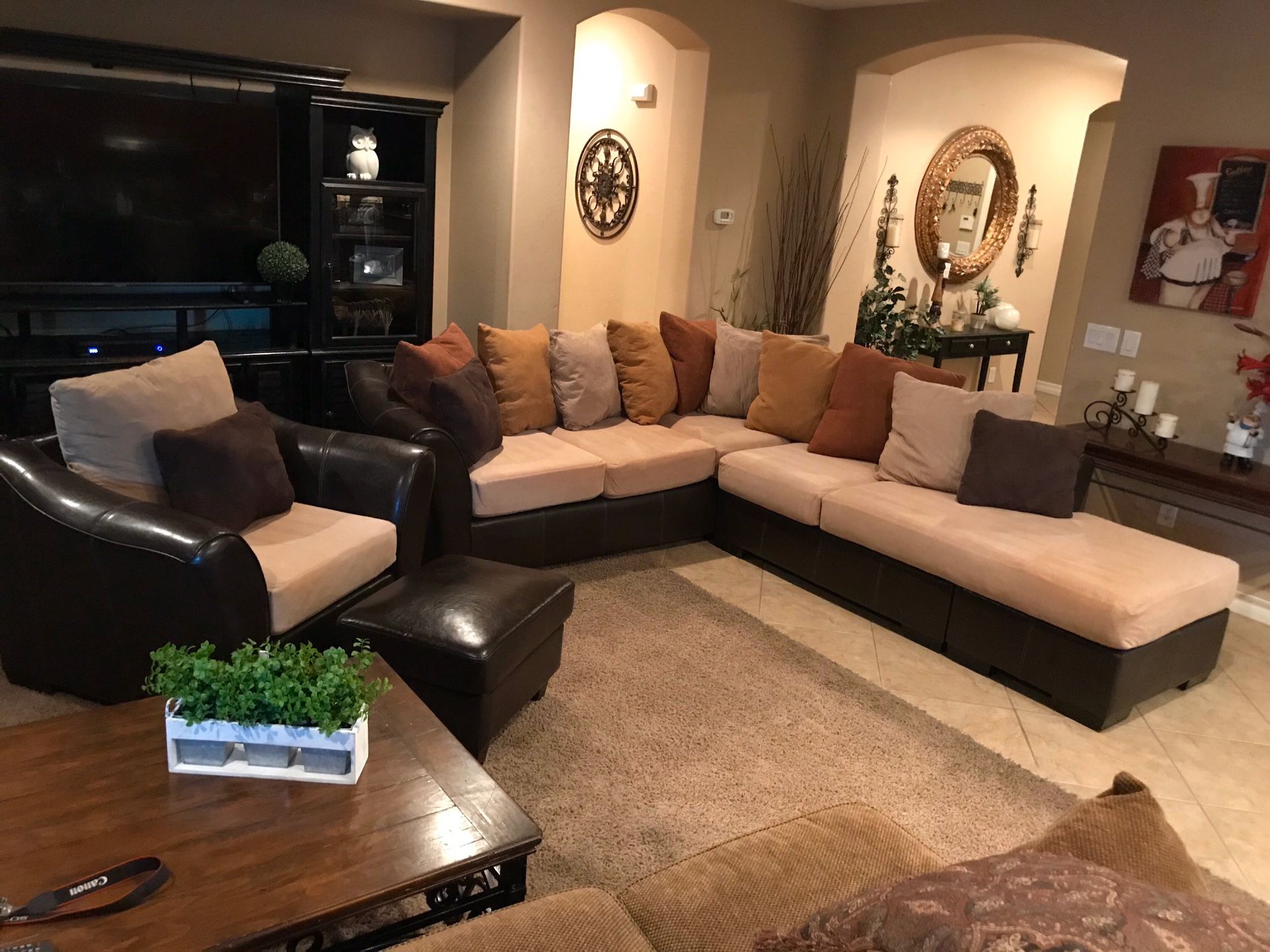 Sectional couch and chair w/ small ottoman