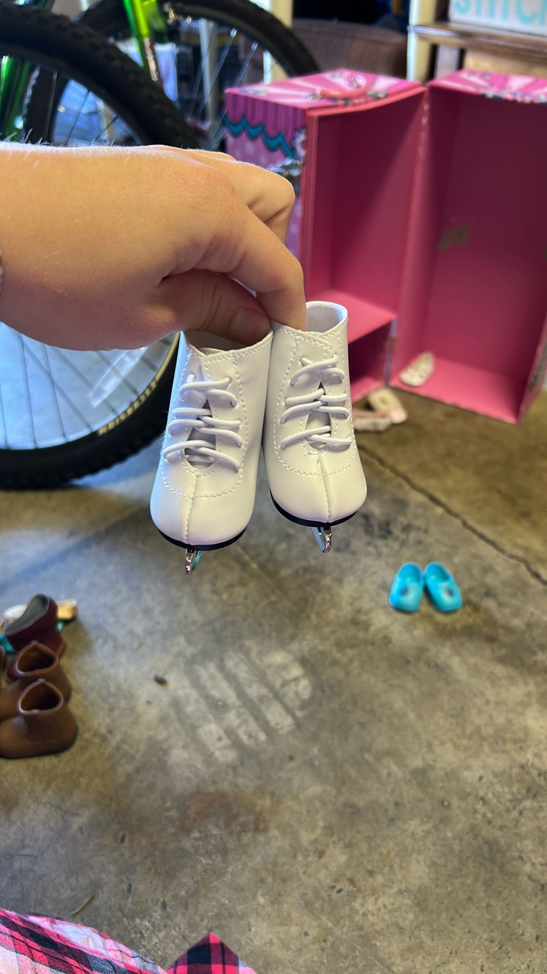 American Girl Doll Ice Skates 