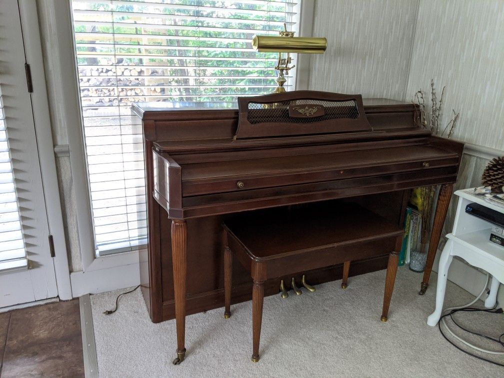 Wurlitzer piano