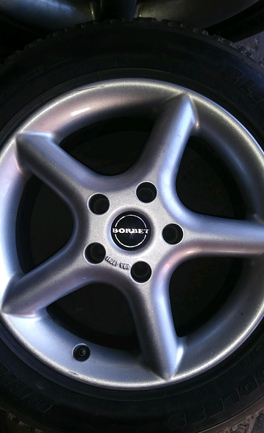 A set of Borbet Wheels 16x7.5 KBA43381 rims