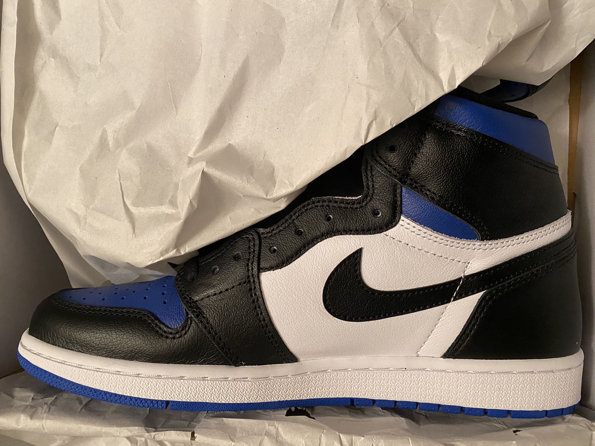 Jordan 1 “Royal Toe”