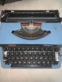 Vintage Brother  Charger 11 Typewriter  Perfect 