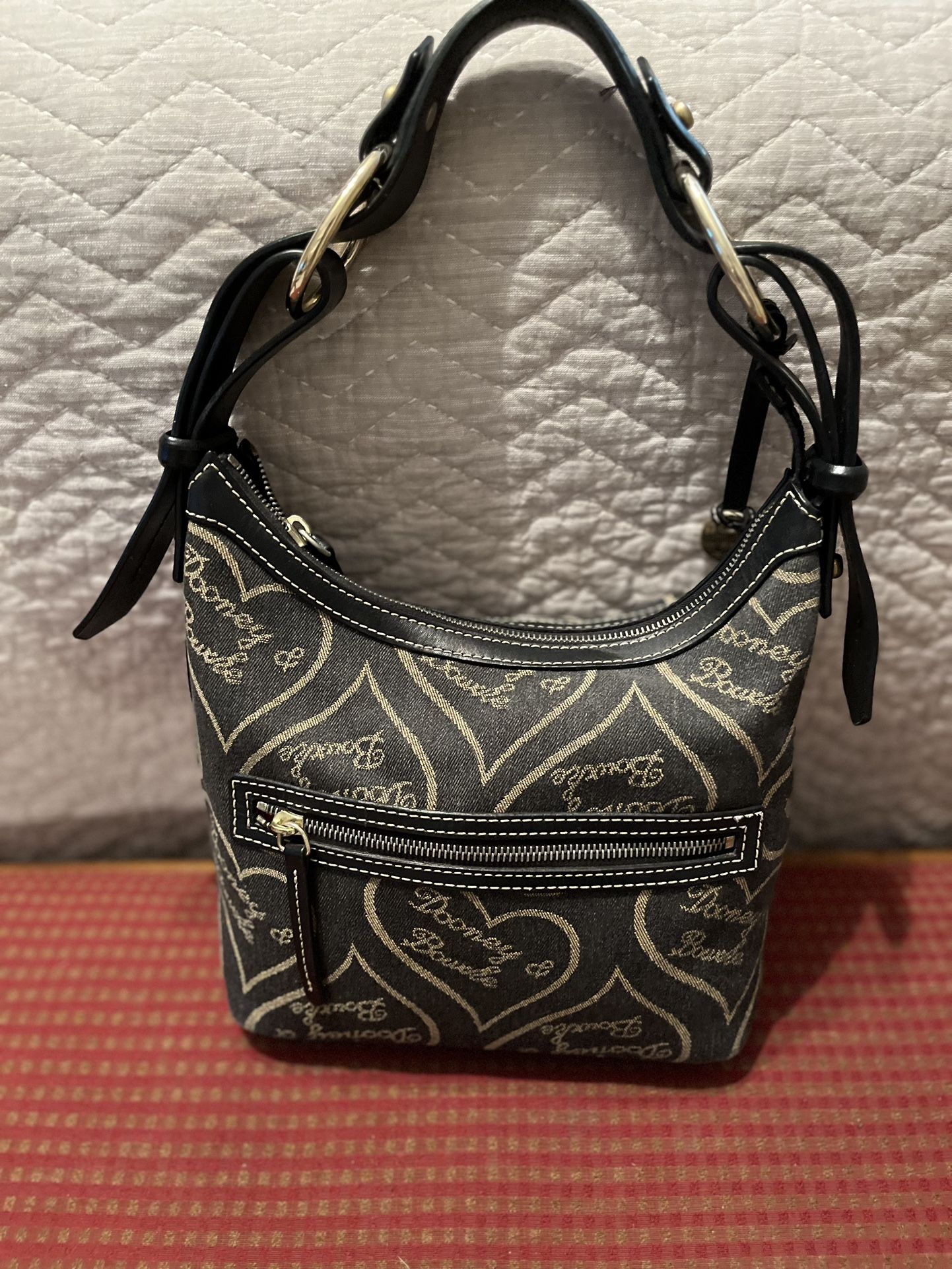 Dooney & Bourke Purse