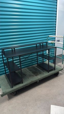 Used desk