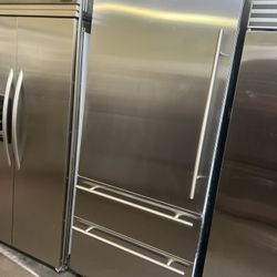 VIKING 36”WIDE BUILT IN BOTTOM FREEZER REFRIGERATOR 7SERIES