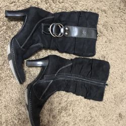 Black Women’s Boots 