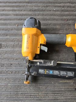 Bostitch  16 g Nailer