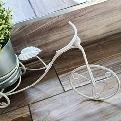 2 wrought iron plant holder bicycle
