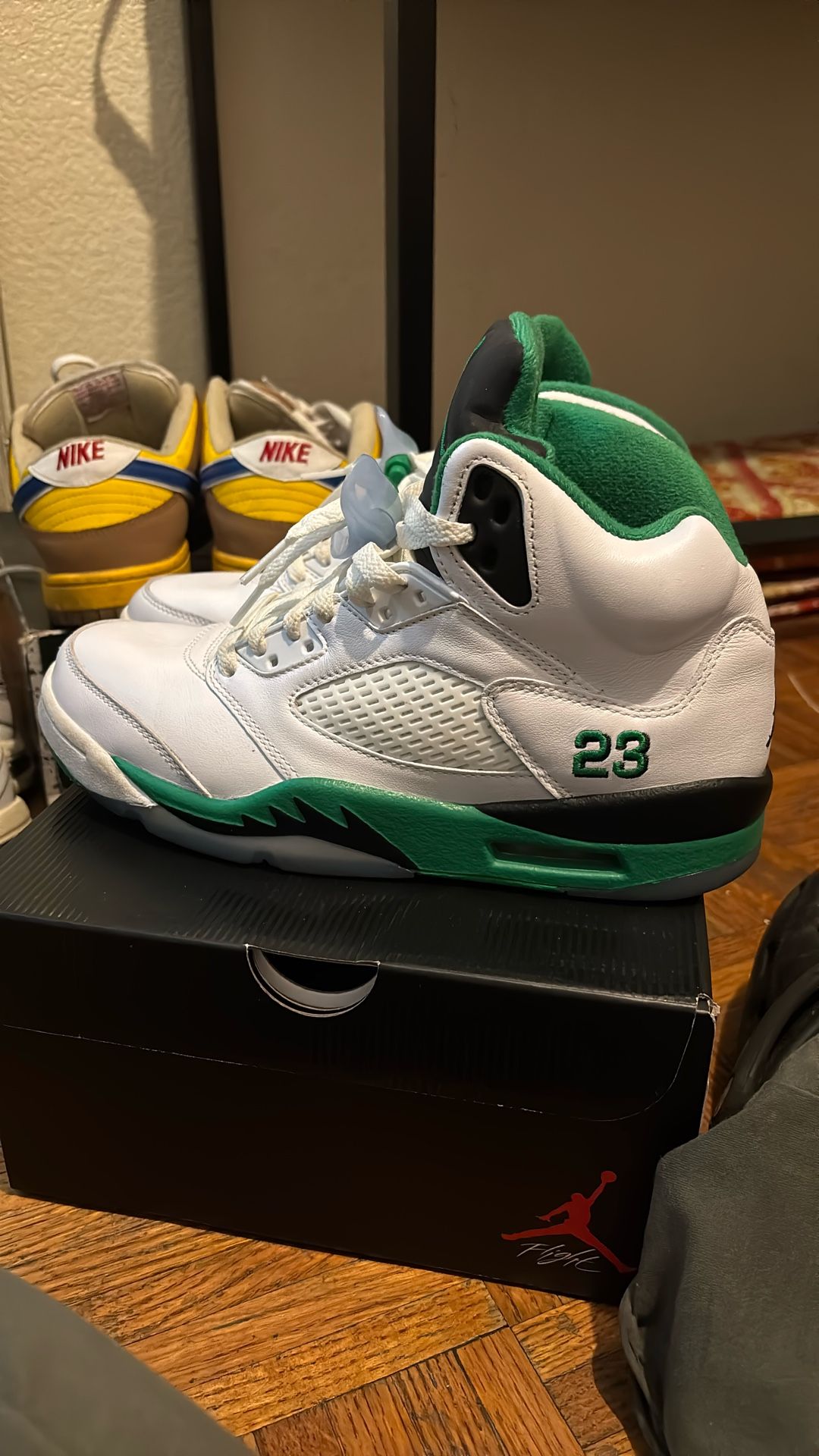 Air Jordan 5 Retro Lucky Green