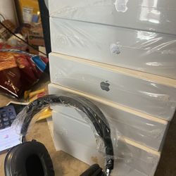 BRAND NEW Air POD Max Black Or White