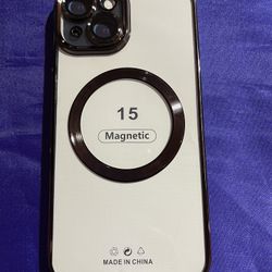iPhone 15 Magnetic Case 