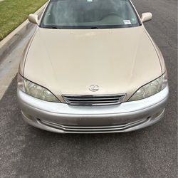 2001 Lexus ES 300