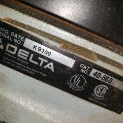 Delta 40-560 Scroll Saw 