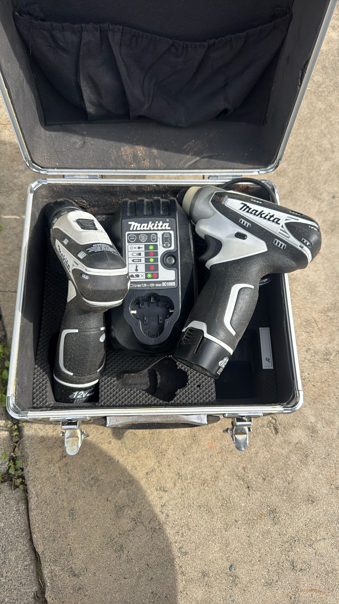 Makita 12V Max Drill & Impact Driver Set w/ Charger + Case