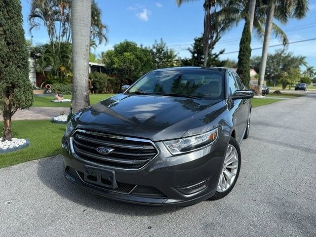 2018 Ford Taurus