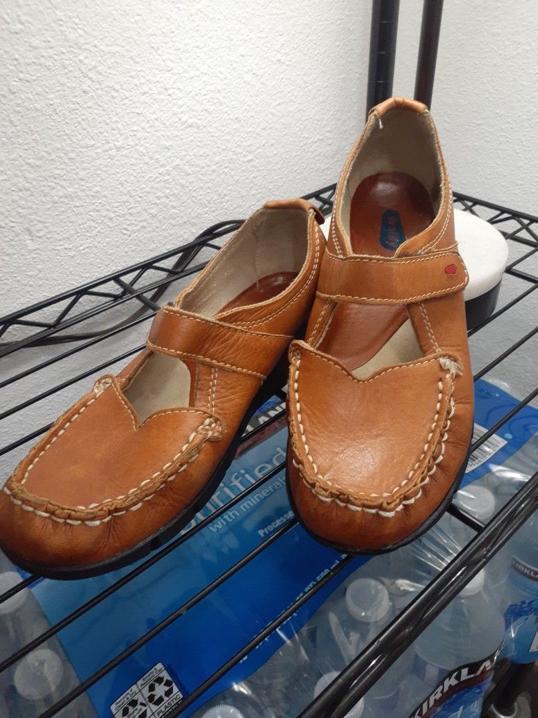 Wolky Leather Shoes 
