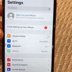 iPhone 8 Plus 64GB (iCloud And Carrier Unlocked)