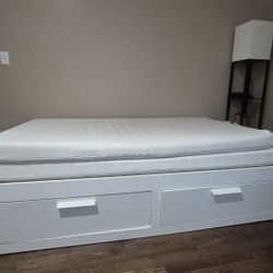 Ikea Daybed Converts to King Size With 2 Mattresses And 2 Drawers