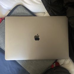 Brand New Unlock MacBook Pro 19